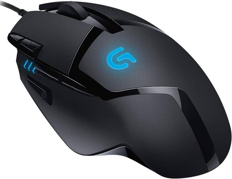 Un ratón gaming de Logitech con luces azules