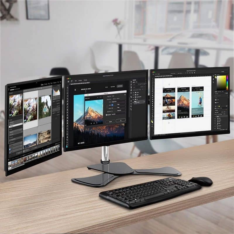 Imagen de un soporte para un triple monitor
