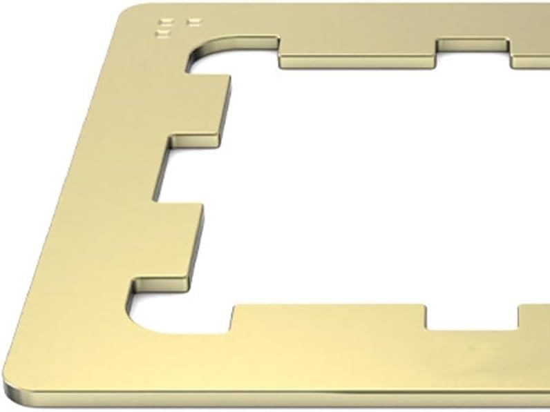 un marco para cpu am5 de color dorado