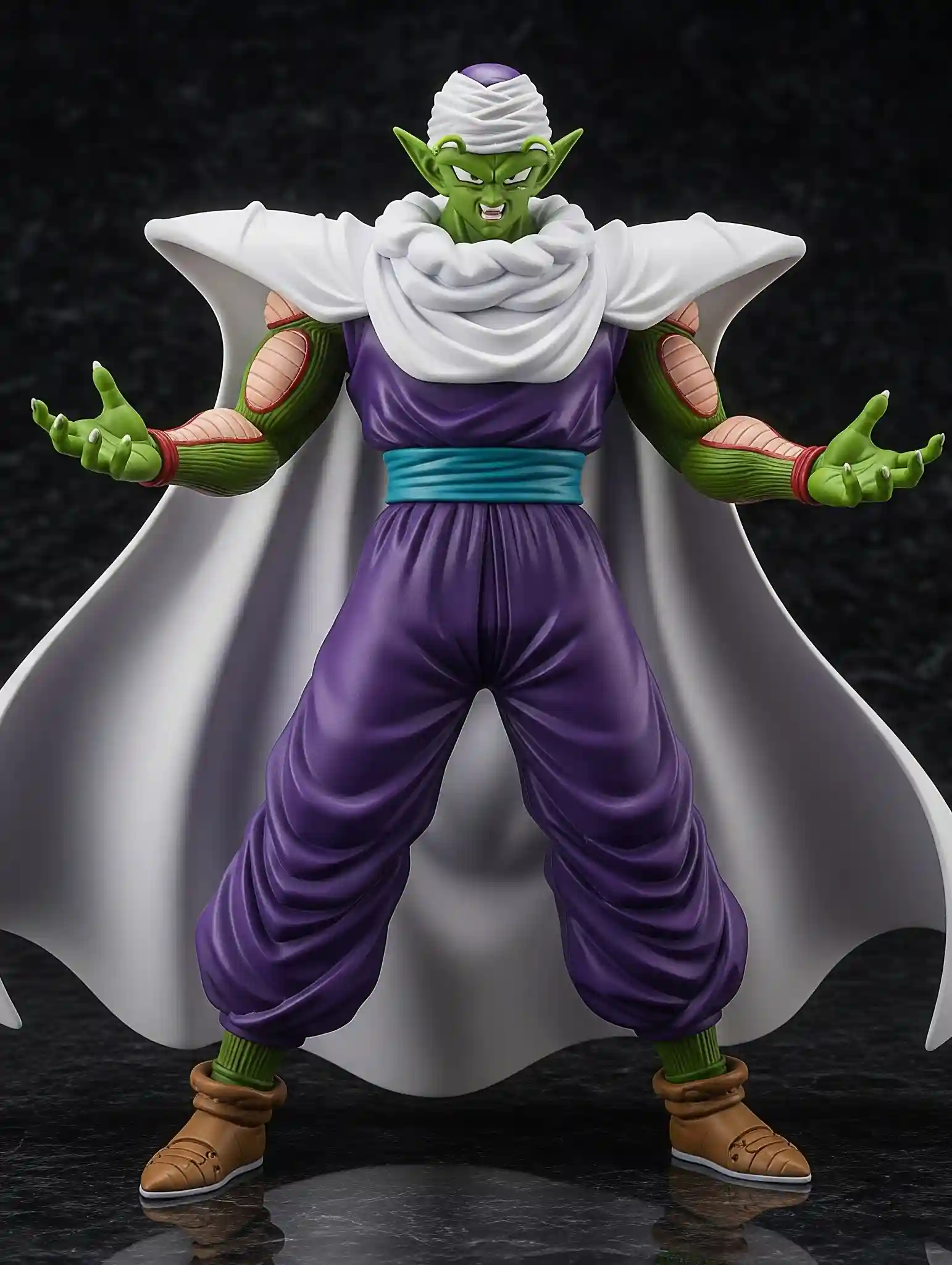 figura de Piccolo de Dragon Ball